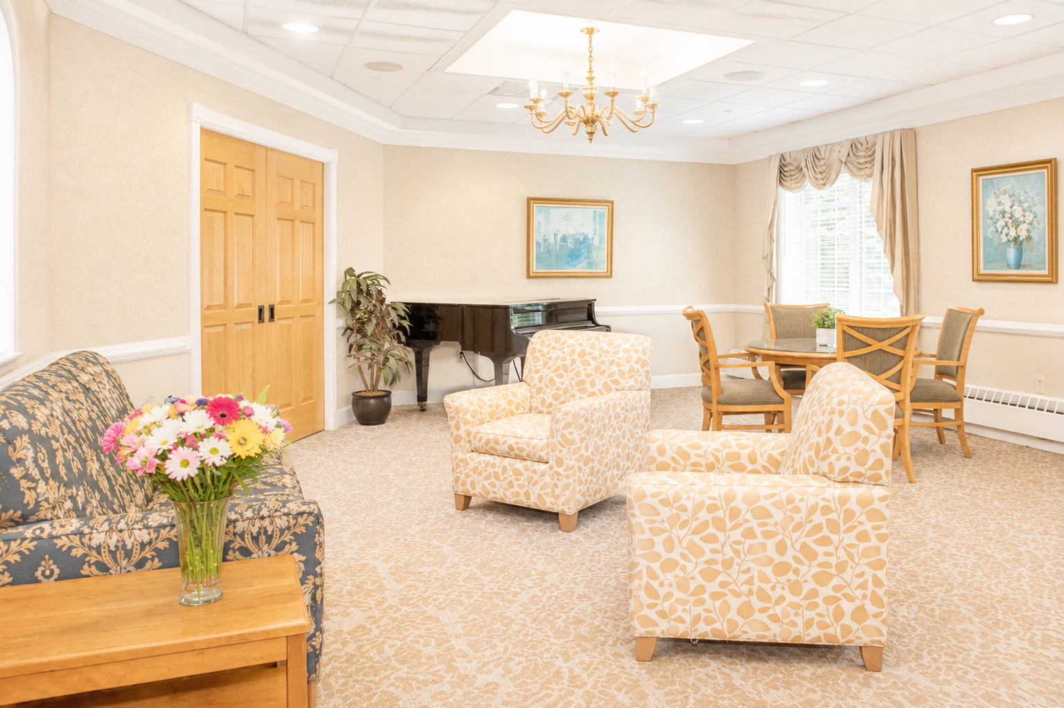 Oak Knoll Gallery Image 4